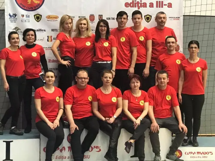 Echipa care organizează Cupa Miado's
